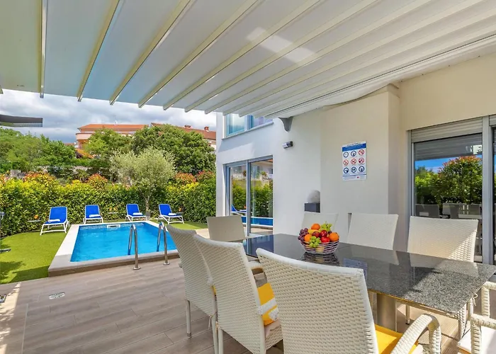 Antonela Mit Privatem Pool By Interhome Holiday home