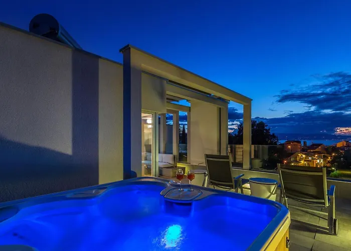 Antonela Mit Privatem Pool By Interhome Ferienhaus Malinska